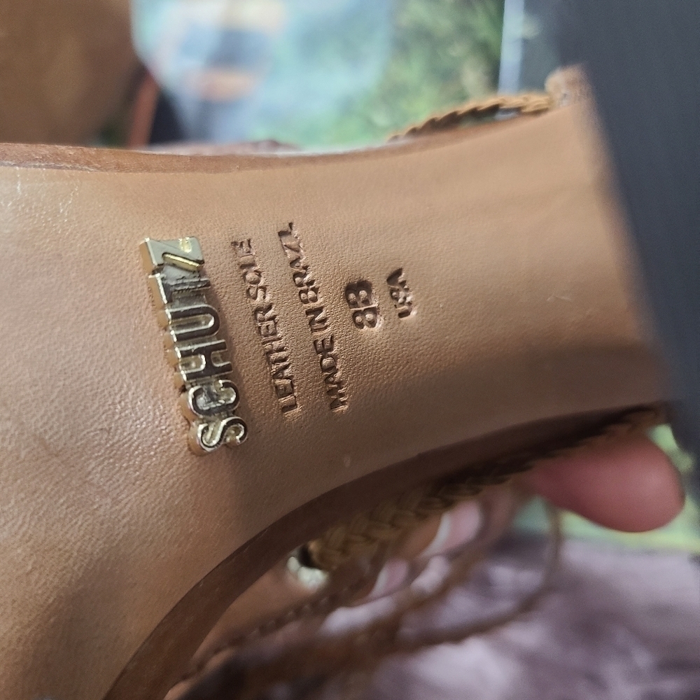 Dubai Heels - Picture 13 of 14